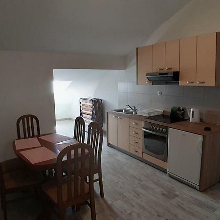 Relax Apartment Starigrad Exterior photo