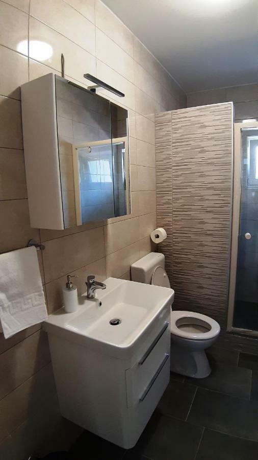 Relax Apartment Starigrad Exterior photo