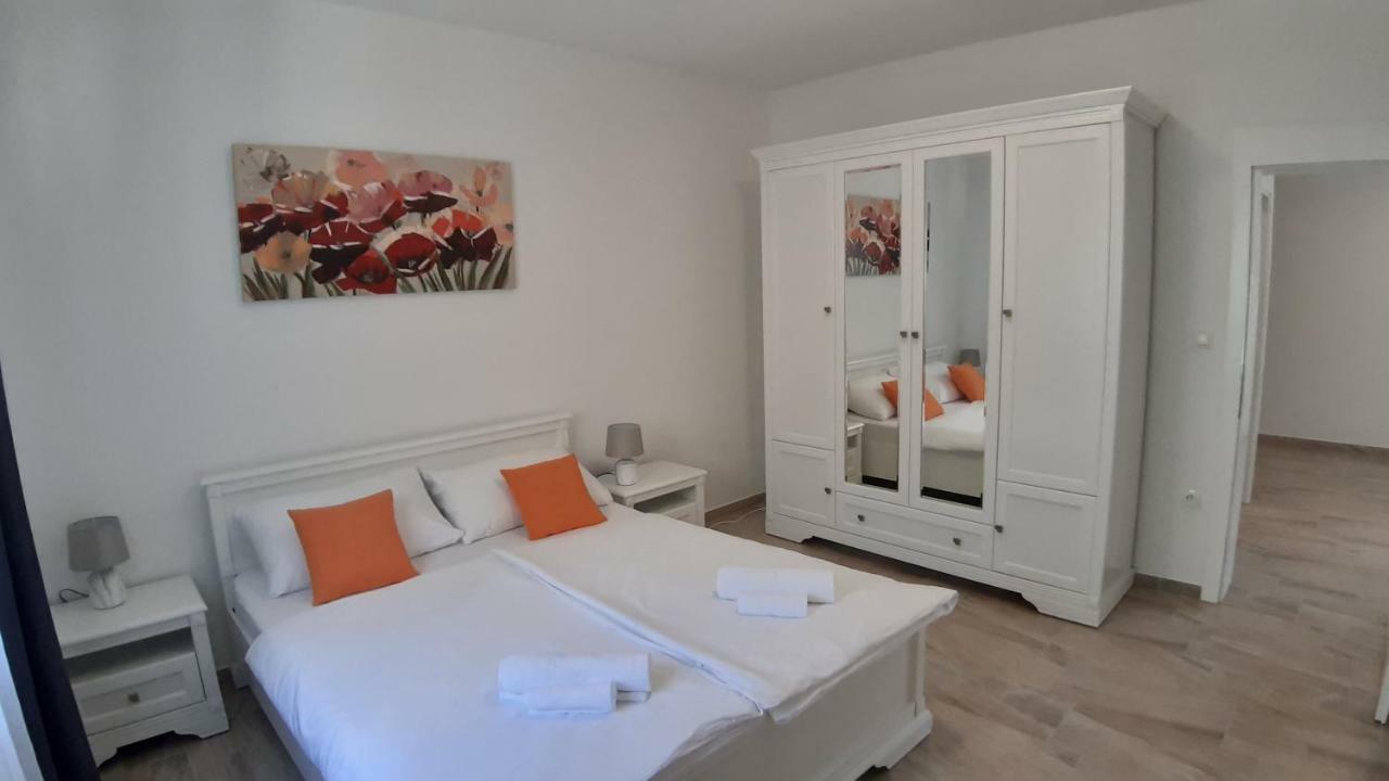 Relax Apartment Starigrad Exterior photo